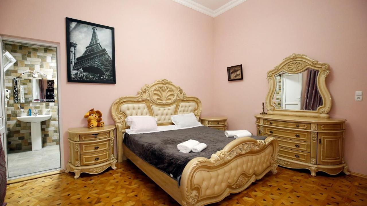 Отели типа «постель и завтрак» Hotel Veranda Кутаиси-13