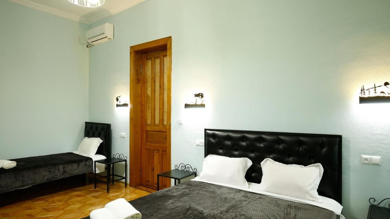 Отели типа «постель и завтрак» Hotel Veranda Кутаиси-18