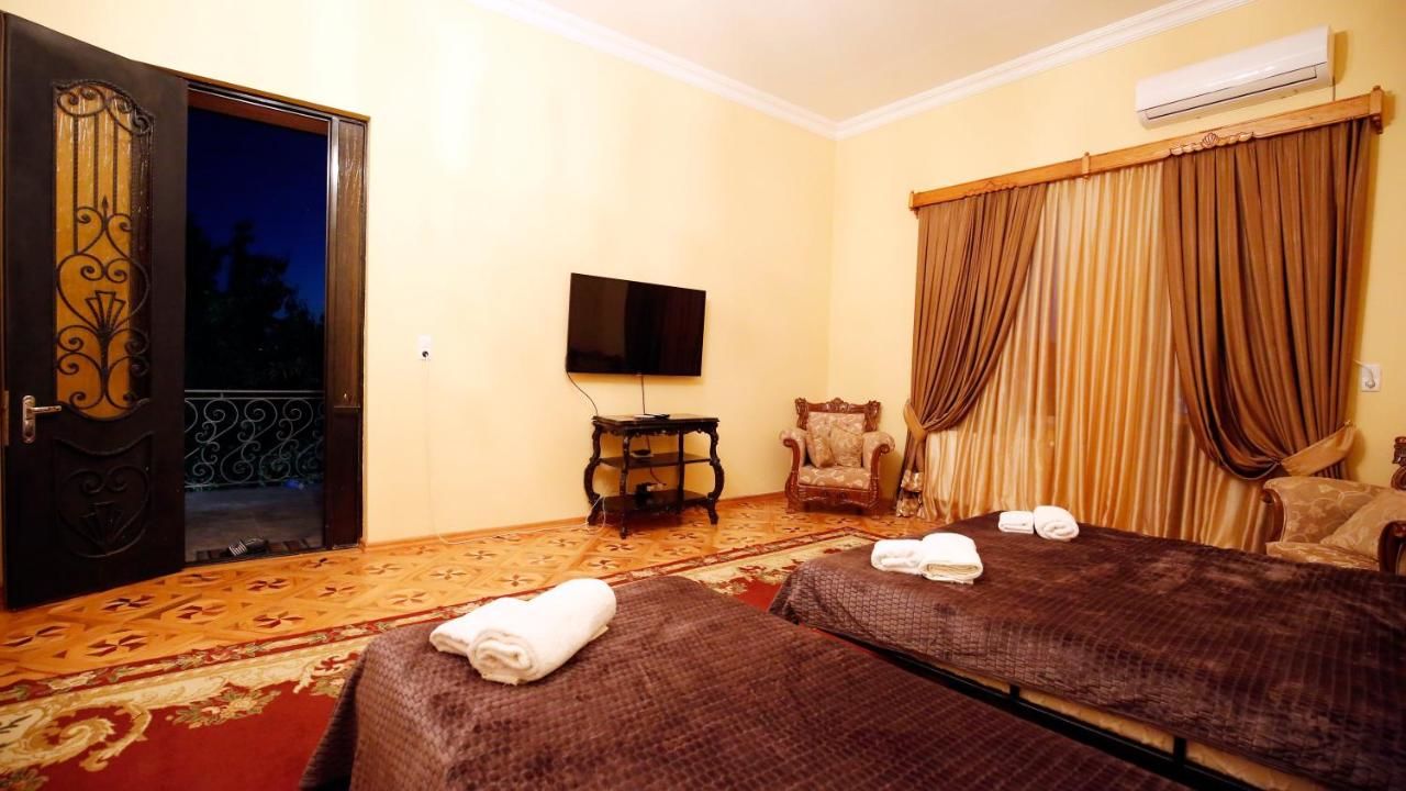 Отели типа «постель и завтрак» Hotel Veranda Кутаиси-6