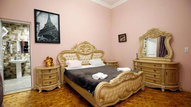 Отели типа «постель и завтрак» Hotel Veranda Кутаиси-12